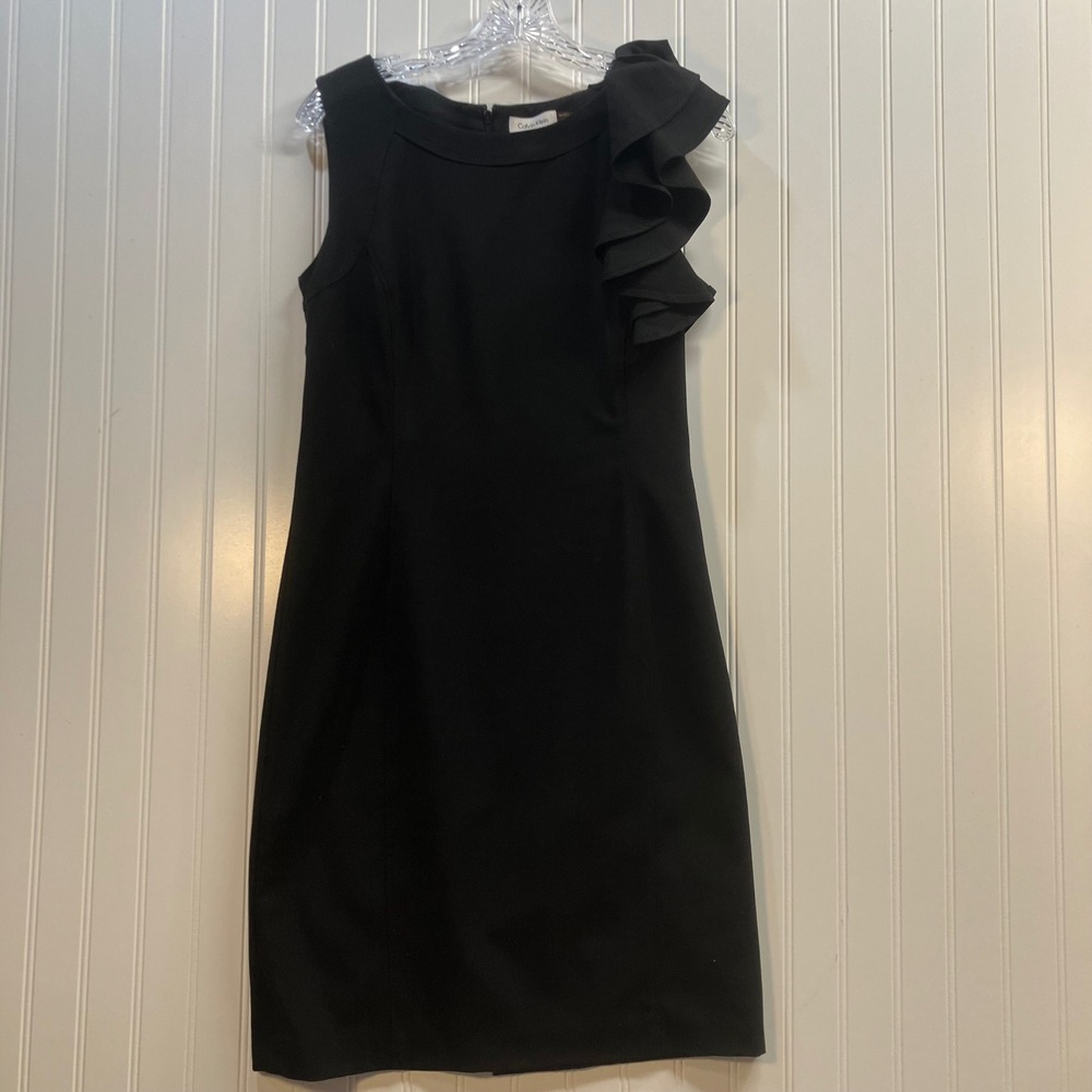 Calvin Klein Black Ruffle Shoulder Sheath Dress Sleeveless Size‎ 10 LBD Career